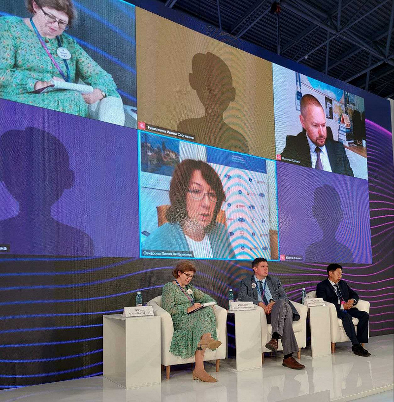 Николай Голиков принял участие на круглом столе международного форума «Технопром-2023»