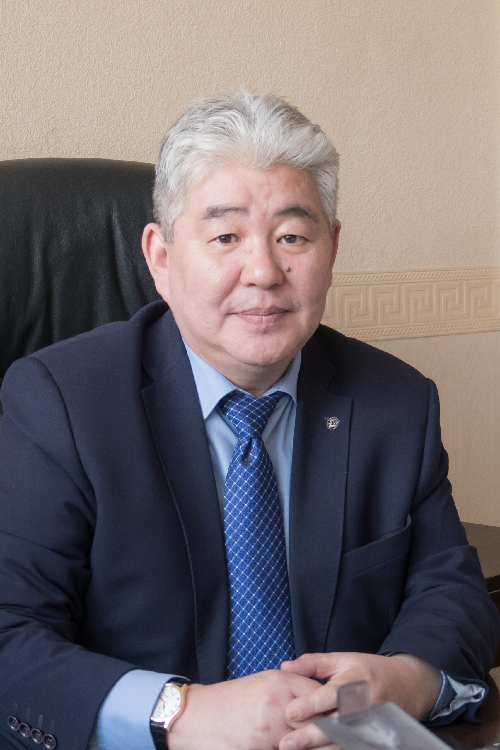 Иннокентий Охлопков назначен директором   Инистута  биологических проблем криолитозоны.